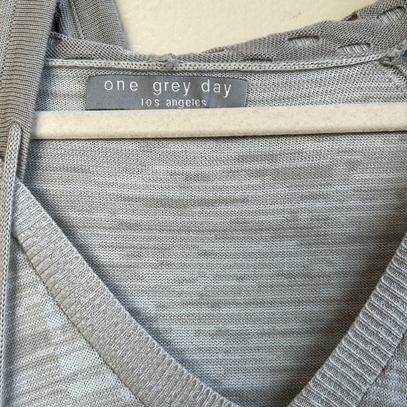 One grey day hooded top - Picture 2 of 5